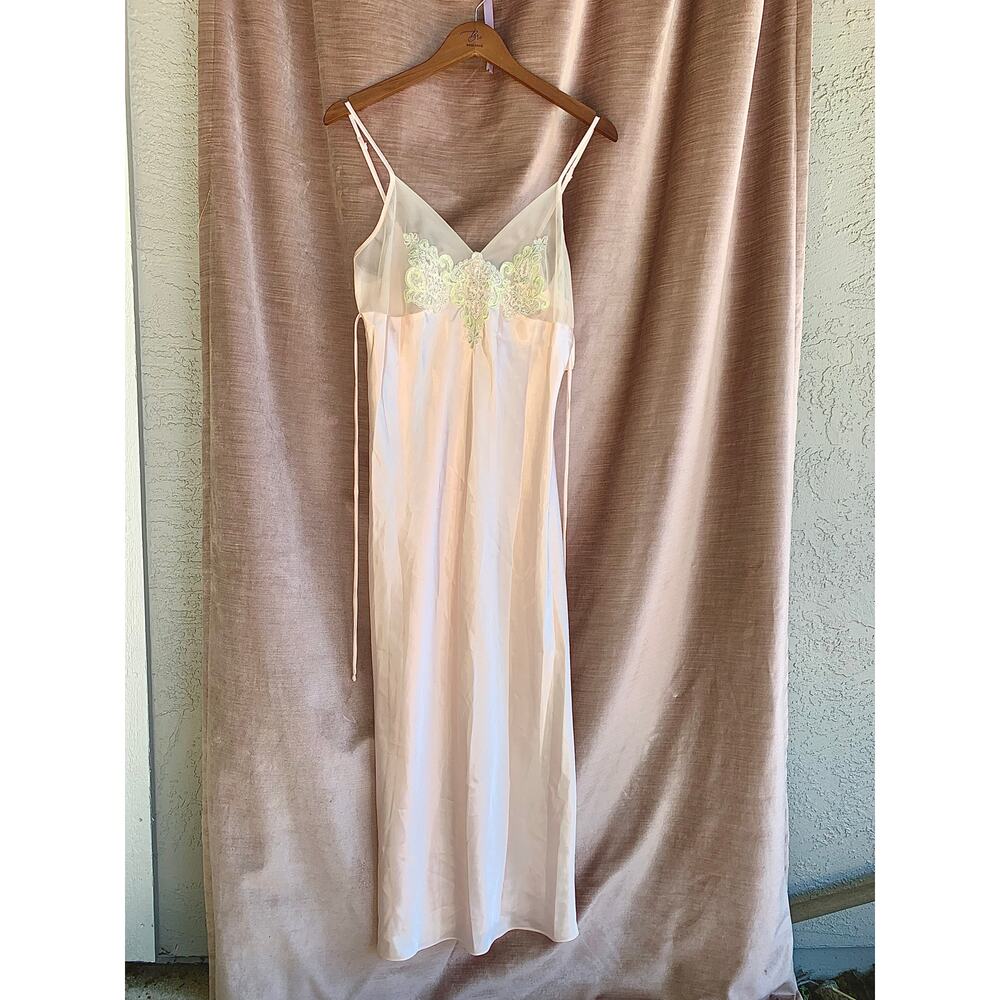 NWT Delicates Pink Lace Long Nightgown M Medium L Large Shear Bridal Sleepwear